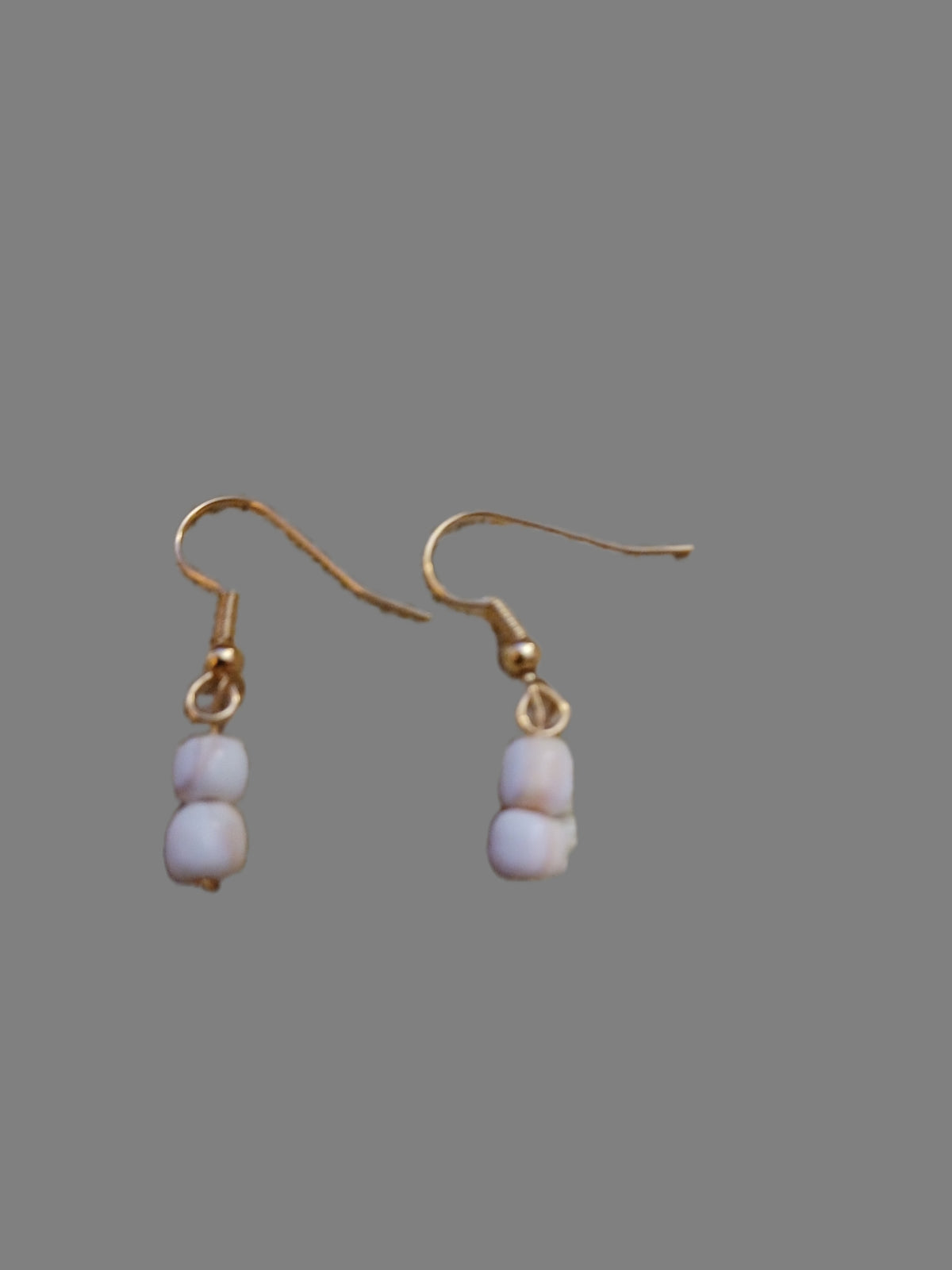 Shell Earrings - Red Lip Shell