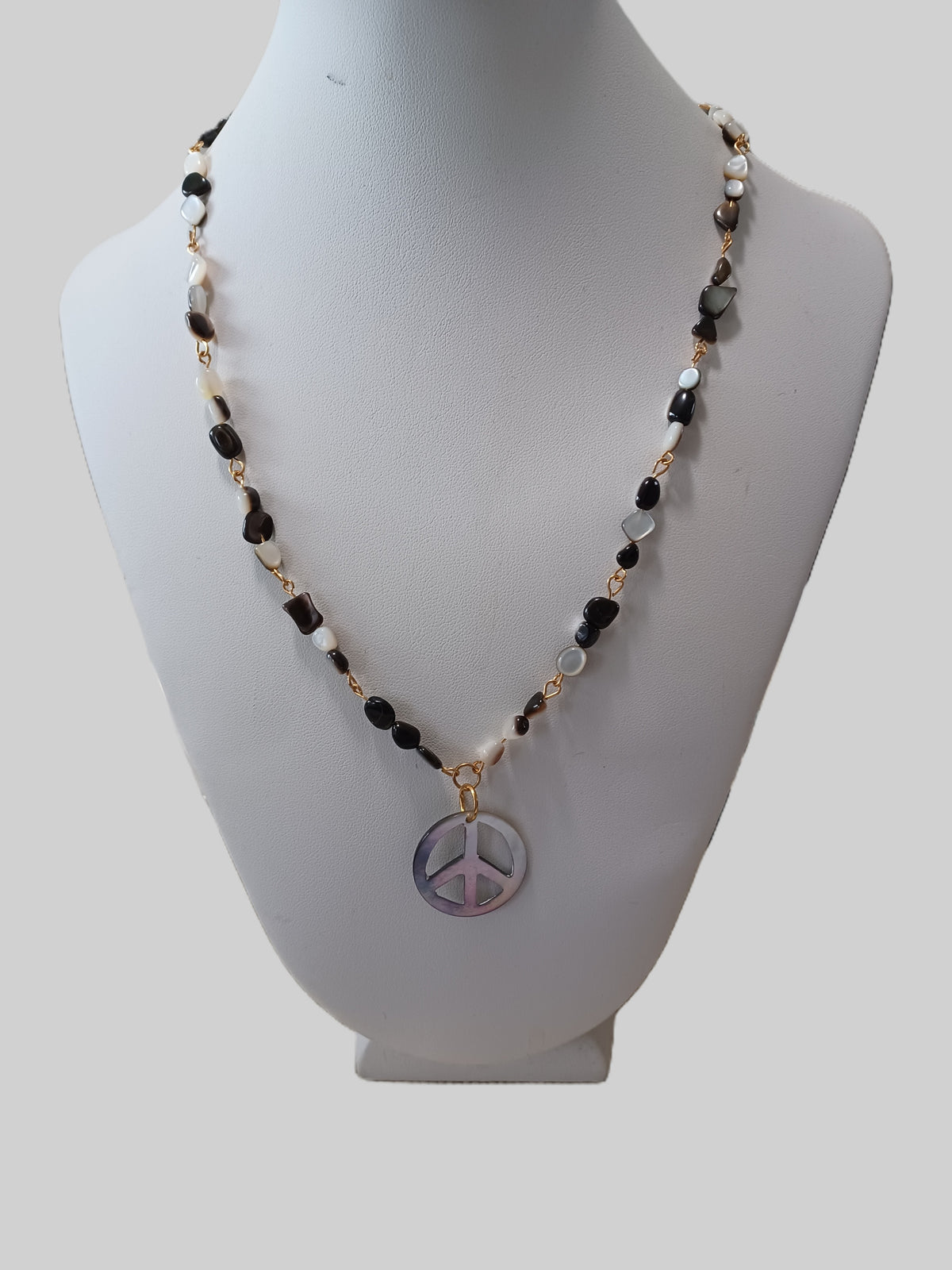 Shell Necklace - Black Lip Shell - Peace Sign
